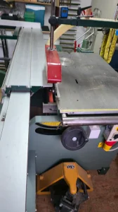 Baumaschinen + Zubehör + Traktoren