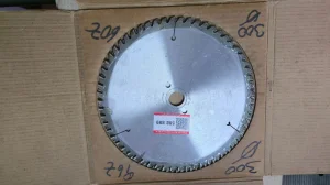 Baumaschinen + Zubehör + Traktoren + Nutzfahrzeuge