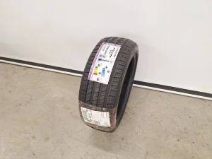 Fitnessstudio Betriebsauflösung - großes Studio - Cardio / Kraft / Spinning und allerhand Zubehör