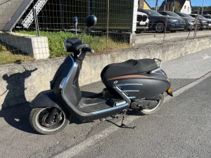 Baumaschinen + Nutzfahrzeuge + Lagerware