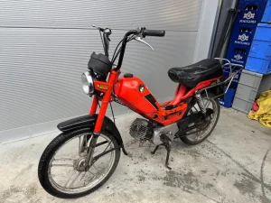 Baumaschinen + Nutzfahrzeuge + Lagerware