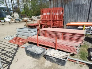 Baumaschinen + Nutzfahrzeuge + Lagerware