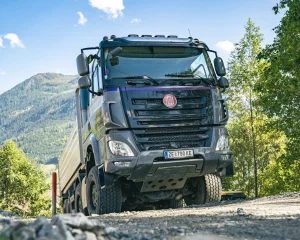 Unimog / Bagger / Nutzfahrzeuge