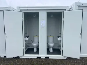 Baumaschinen + Nutzfahrzeuge + Lagerware