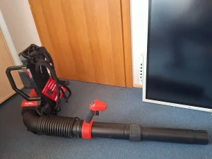 Dumper / Arbeitsbühne / Werkzeug