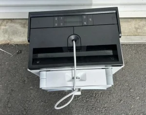 Saug- Wisch- und Fensterroboter