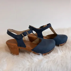Lagerabverkauf Woody Schuhe